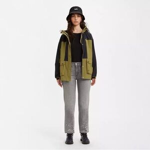 NWT Levi’s Women’s Low Pro Straight Denim Jeans Drip Paint Gray 32 14